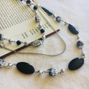 Beautiful necklace for women!
